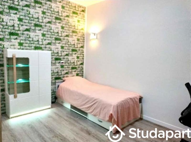 Chambre - 11 m² - 1 pièce