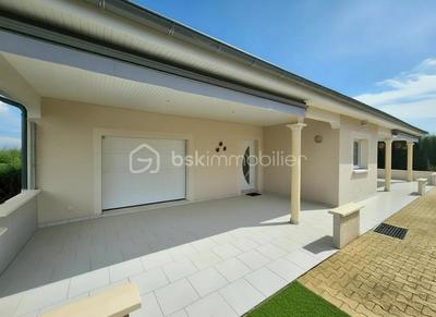 Maison - 140 m² - 5 pièces