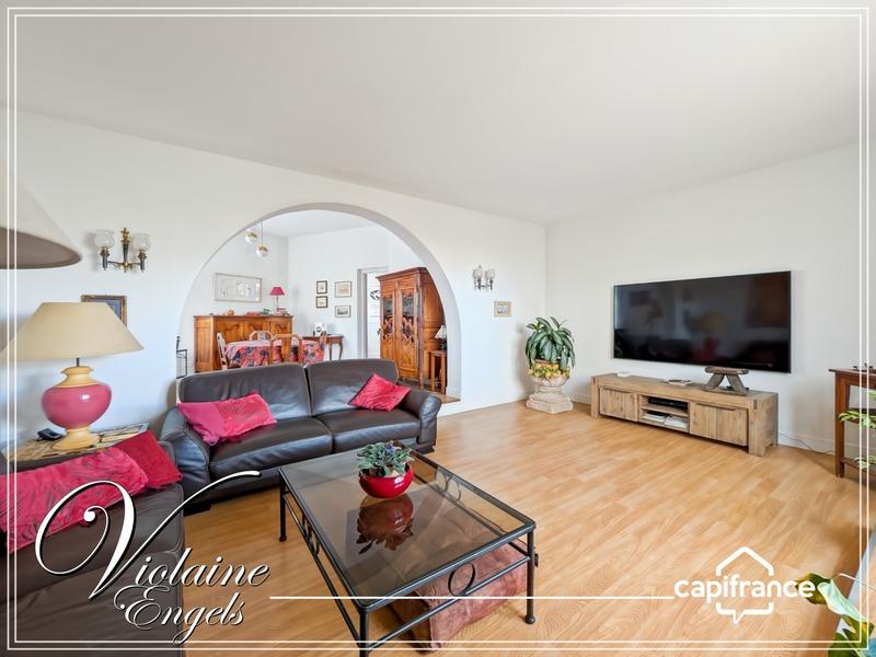 Maison - 170 m² - 7 pièces