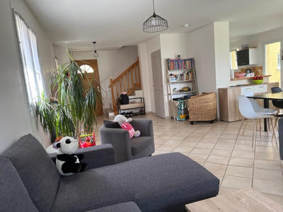 Maison - 103 m² - 4 pièces