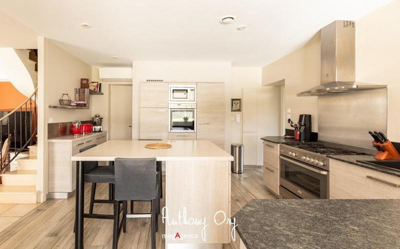 Maison de campagne - 187 m² - 7 pièces