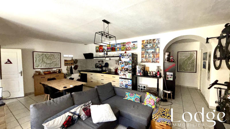 Appartement - 61 m² - 3 pièces