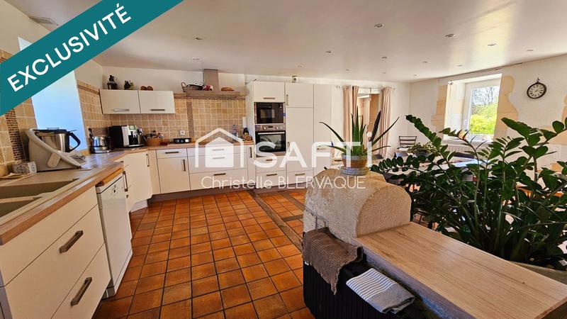 Maison - 500 m² - 20 pièces