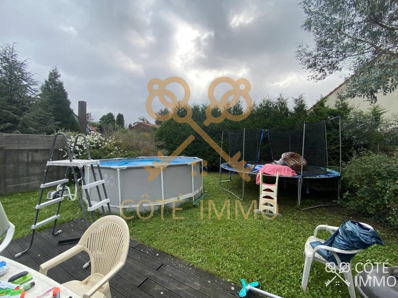 Maison - 90 m² - 4 pièces