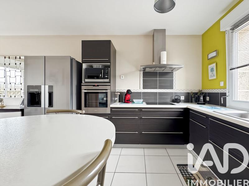 Maison - 100 m² - 6 pièces