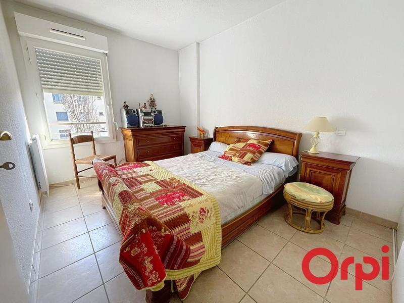 Appartement - 77 m² - 4 pièces