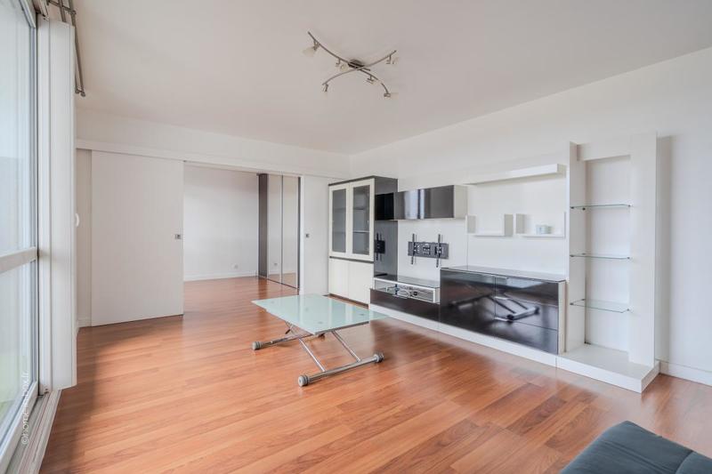 Appartement - 77 m² - 4 pièces