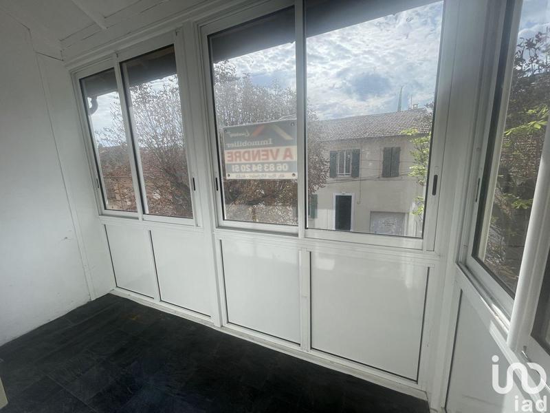 Appartement - 99 m² - 4 pièces