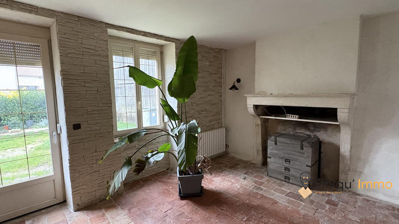 Maison ancienne - 207 m² - 8 pièces