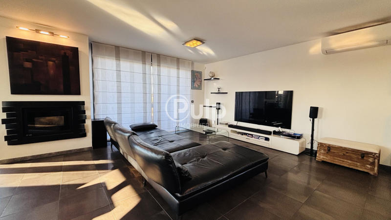 Villa - 197 m² - 6 pièces