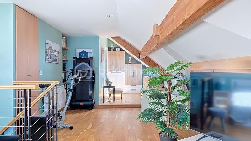 Duplex - 103 m² - 5 pièces