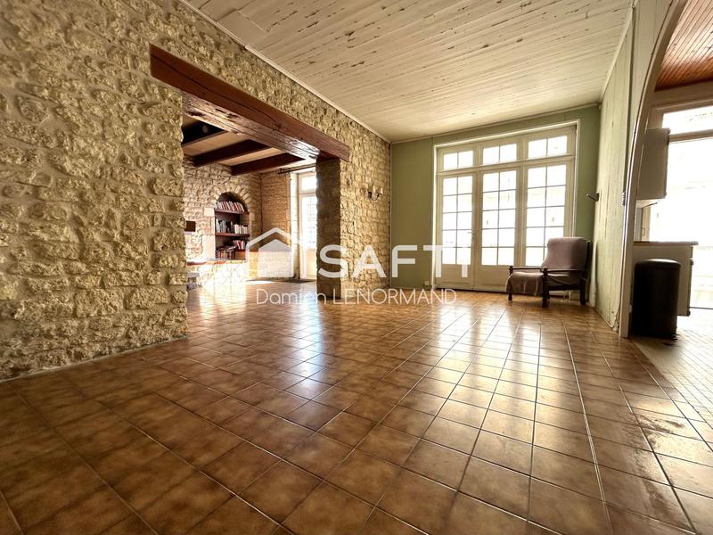 Maison - 111 m² - 10 pièces