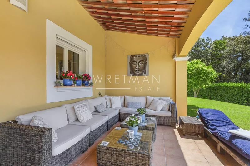 Maison - 185 m² - 7 pièces