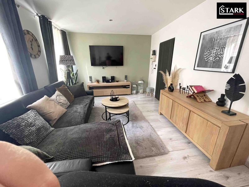 Immeuble - 146 m² - 8 pièces