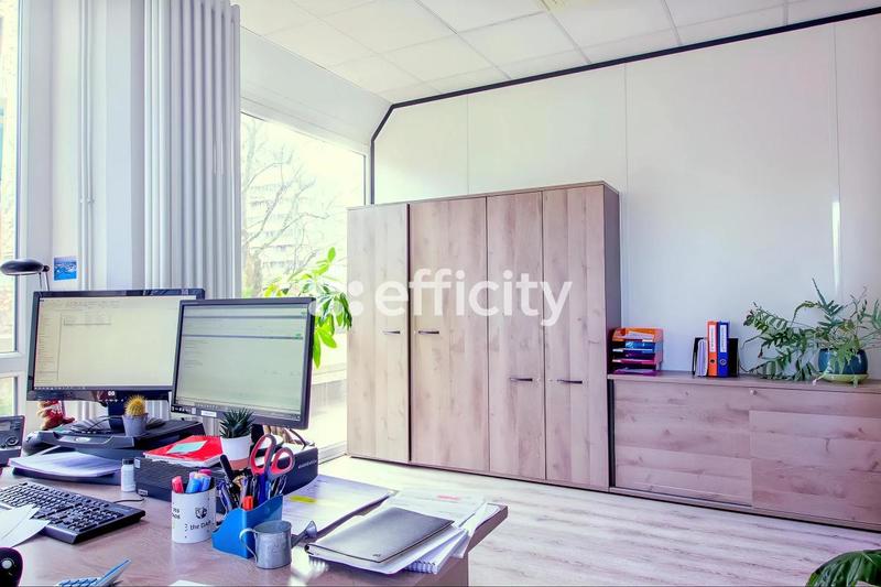 Bureau - 413 m² - 12 pièces