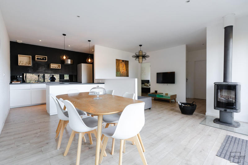 Villa - 213 m² - 11 pièces