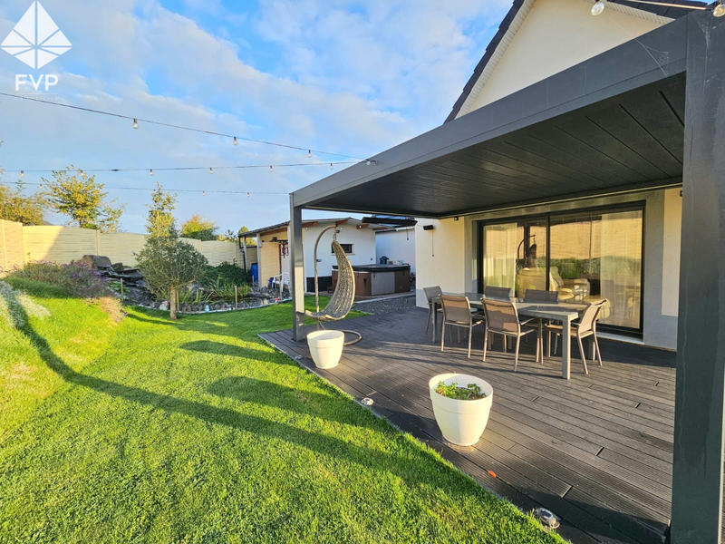 Maison - 160 m² - 7 pièces