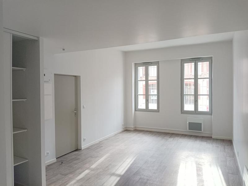 Appartement ancien - 28 m² - 1 pièce