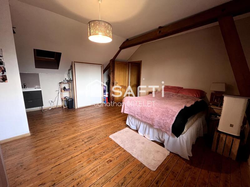 Maison - 227 m² - 9 pièces