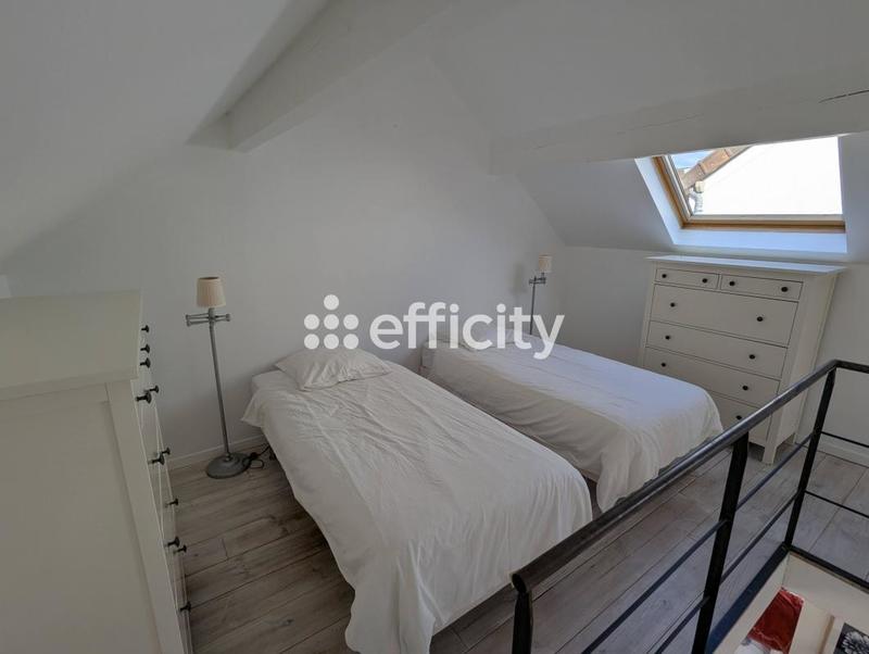 Maison - 151 m² - 6 pièces