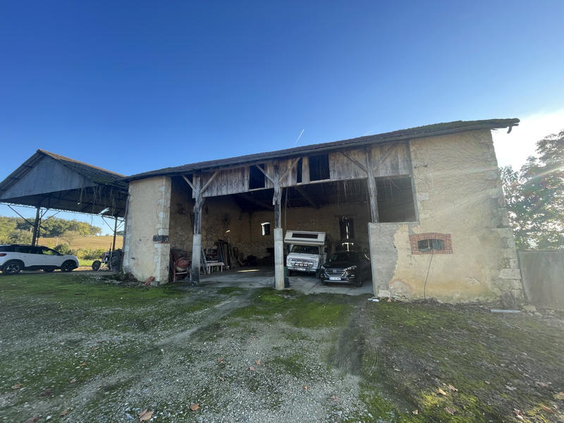 Maison - 533 m² - 20 pièces