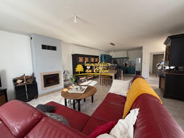 Maison - 165 m² - 6 pièces