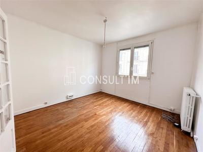 Bureau - 379 m²
