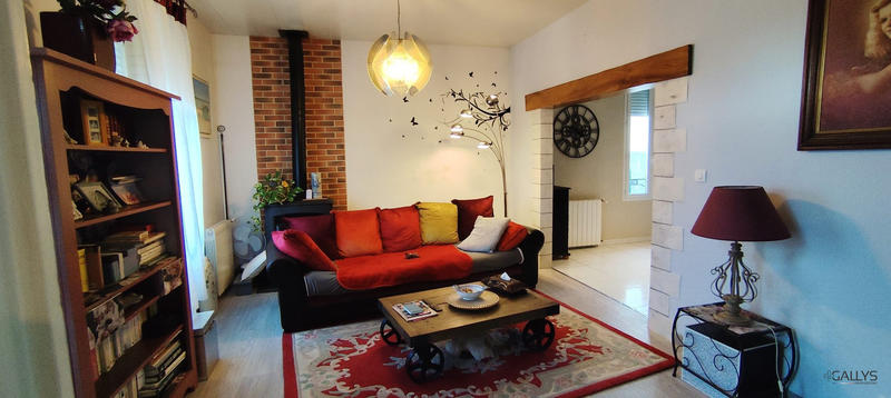 Maison - 90 m² - 4 pièces