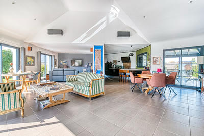 Maison - 156 m² - 6 pièces