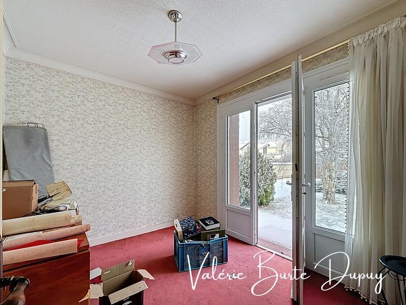 Maison - 130 m² - 7 pièces