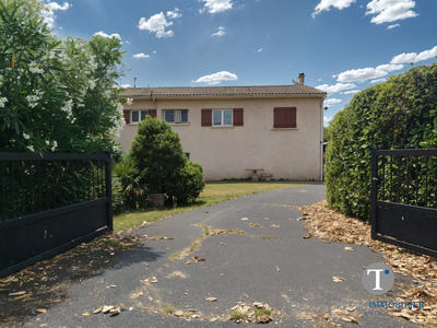 Maison ancienne - 220 m² - 7 pièces