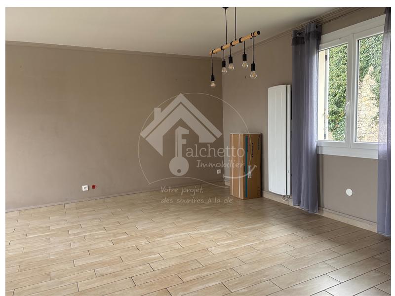 Maison - 149 m² - 7 pièces