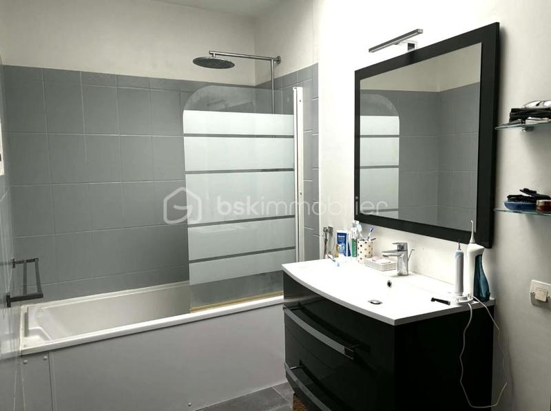 Maison de ville - 103 m² - 5 pièces