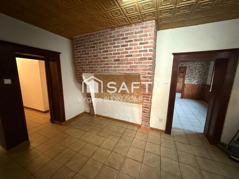 Maison - 208 m² - 6 pièces