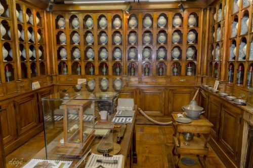 Musées et Traditions et Vie