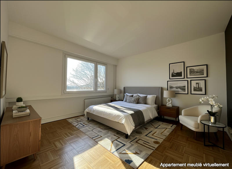 Appartement - 120 m² - 5 pièces