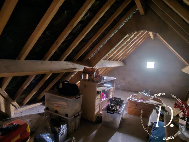 Maison traditionnelle - 120 m² - 6 pièces