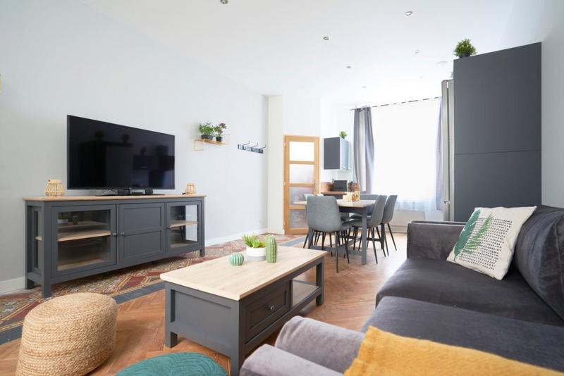 Maison - 95 m² - 6 pièces