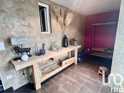 Maison - 212 m² - 5 pièces