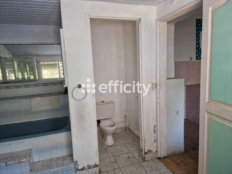 Maison - 150 m² - 5 pièces