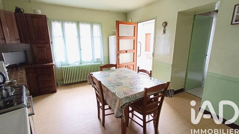 Maison - 161 m² - 8 pièces