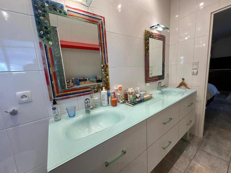 Maison - 481 m² - 10 pièces