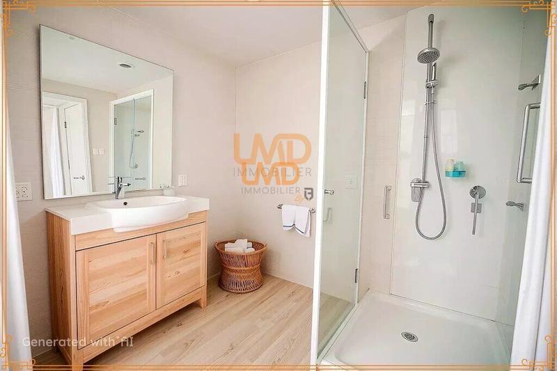 Maison de maîtres - 247 m² - 14 pièces