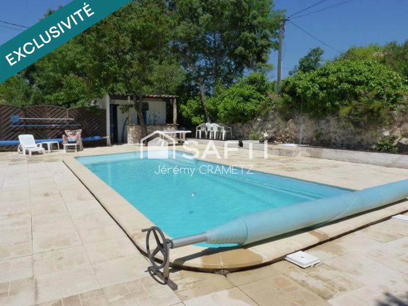 Maison - 362 m² - 10 pièces