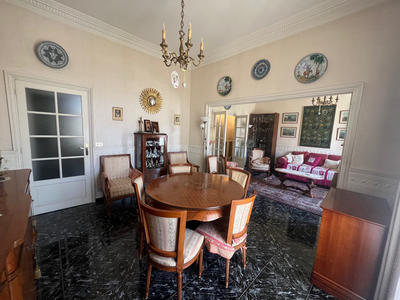 Appartement - 105 m² - 5 pièces