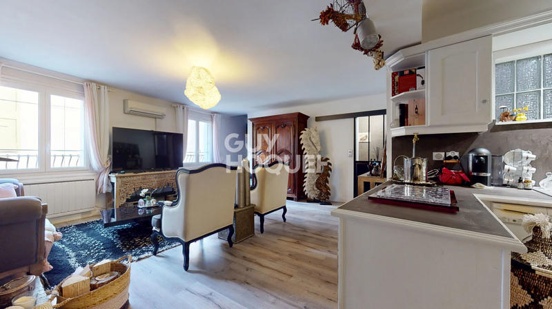 Maison - 98 m² - 5 pièces