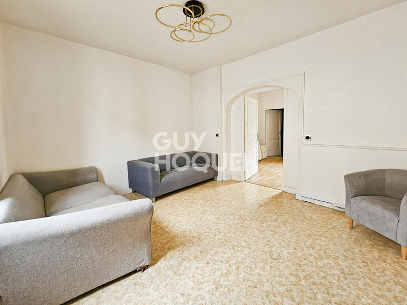 Maison - 104 m² - 5 pièces