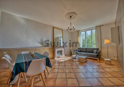 Propriété - 125 m² - 5 pièces