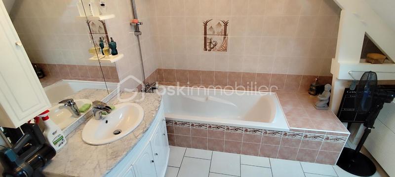 Pavillon - 108 m² - 5 pièces