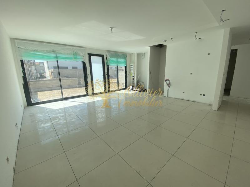 Pavillon - 92 m² - 4 pièces